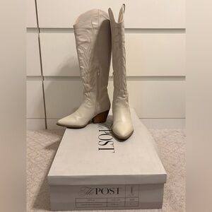 The Post Cream Cowboy Boots. Size 6.